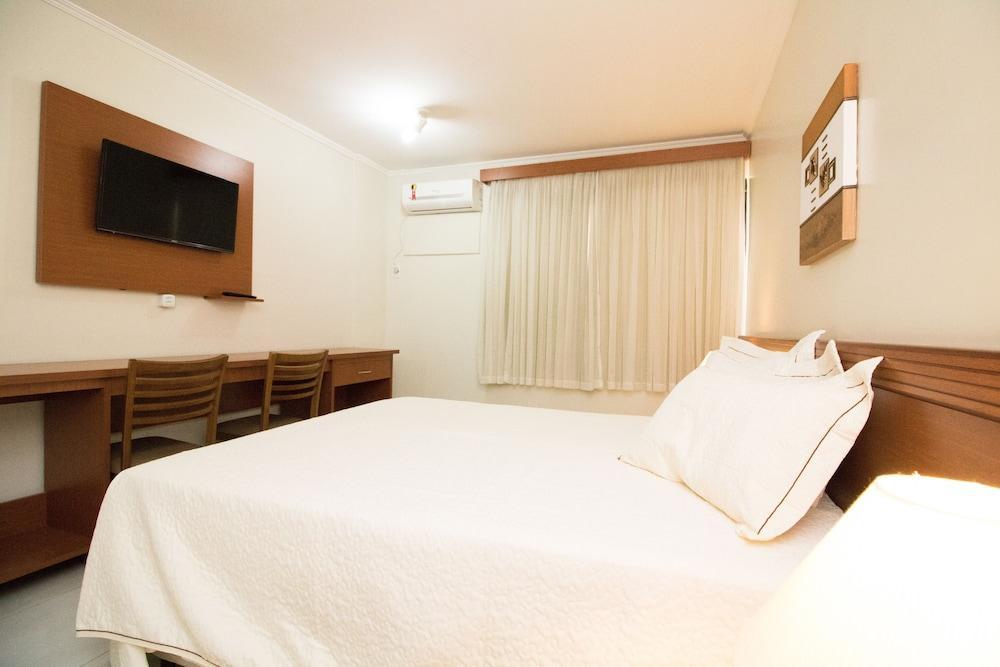 Hotel Dan